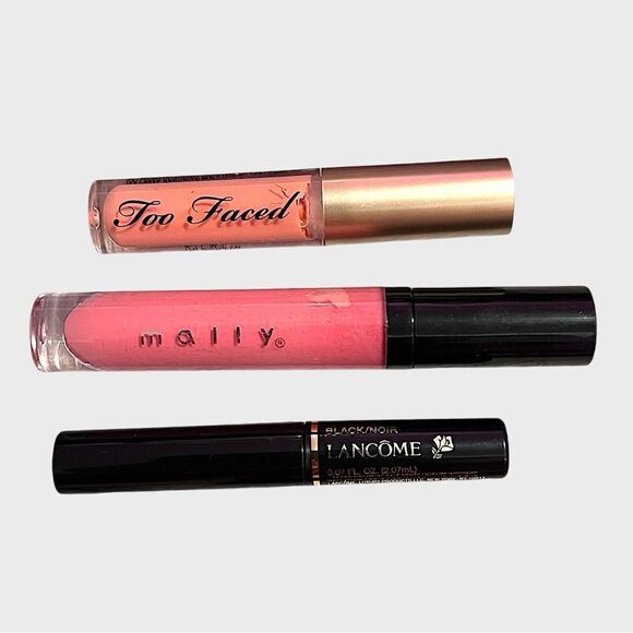 Huge Bundle Of Skincare And Makeup With Cosmetic Bag #1 Over $100 Retail - Picture 6 of 8